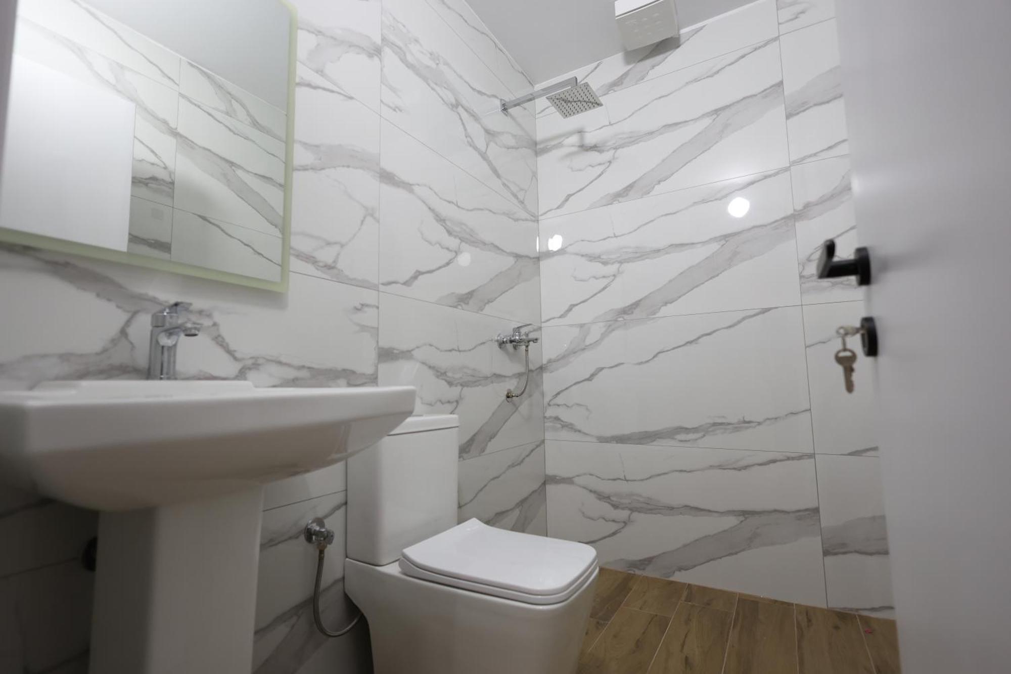 Guesthouse Aurel Berat Kültér fotó
